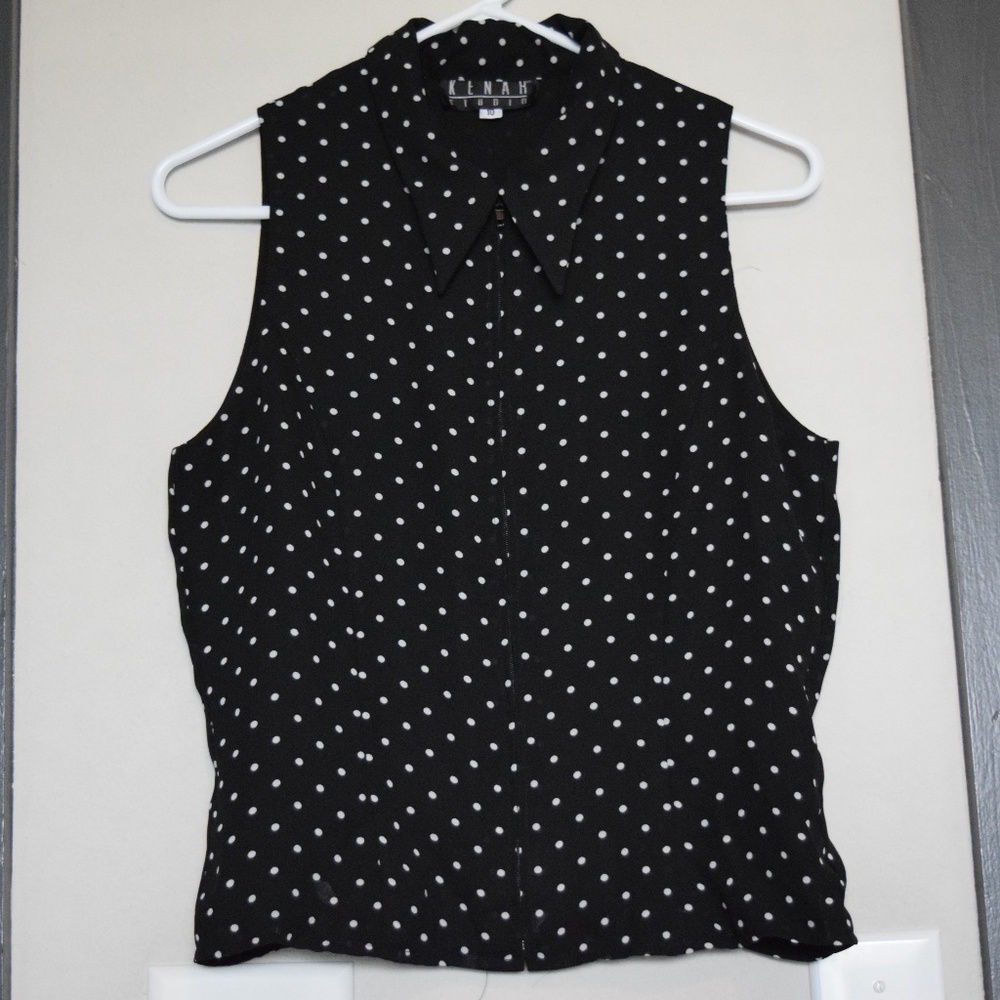 Collared Polka Dot Zippered Shirt